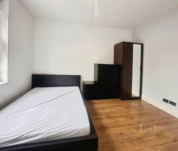 house to rent School Road, Hall Green, Birmingham, West Midlands, B28 - Photo 3