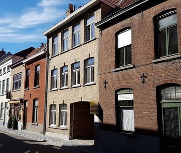 Ruim instapklaar 2-slaapkamerappartement te huur in Brugge - Foto 1