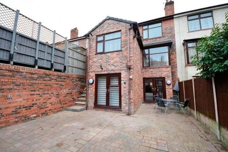 Dicconson Street, Swinley, Wigan, WN1 - Photo 2