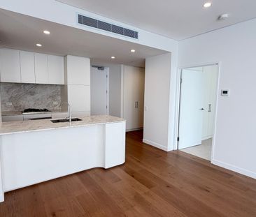 Contemporary Apartment in Building E – Level 1 Living in BABYLON Ro... - Photo 4