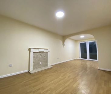 4 Bedroom Semi Detached - Photo 1
