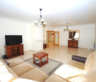 Apartment T4 in São Domingos de Rana, Cascais - Photo 4