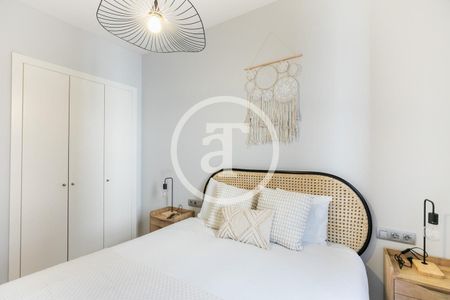 Piso de alquiler en Pl. del Duc de Medinaceli, Barri Gòtic - Photo 2