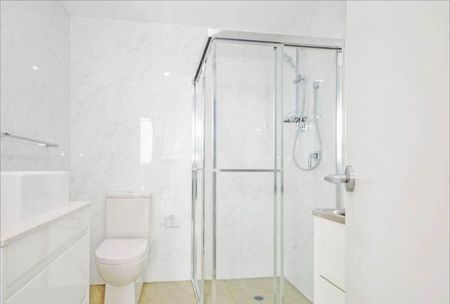 Strathfield - Photo 3