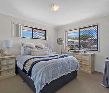 3 BED 2 BATH 2 CAR TOWNHOUSE, ULTRA HIGH SPEED INTERNET - Photo 5