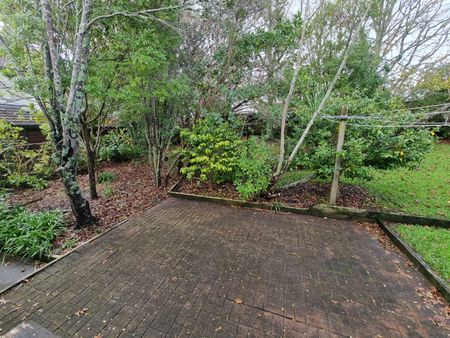 Villa Conversion in Belmont - Photo 5