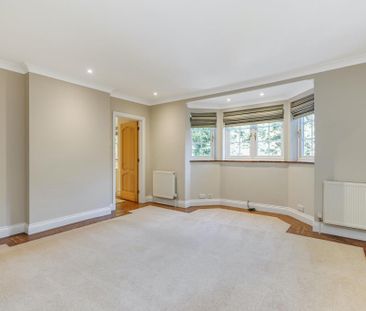 4 bedroom detached house to rent - Photo 2