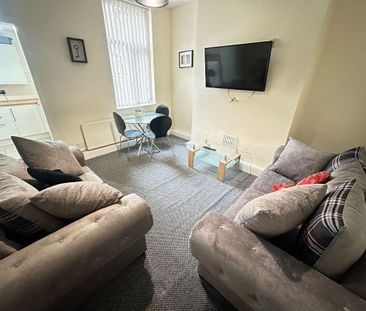 3 bedroom terraced house to rent - Photo 5