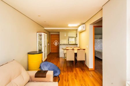 Apartamento com 2 quartos e 67m² para alugar em Passo da Areia, Porto Alegre. - Photo 2