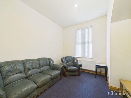 Apt 1 74 Fitzroy Avenue, Belfast, BT7 1HX - Photo 1