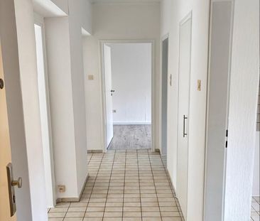 Möblierte 3 WG Zimmer - zentrale Lage - Photo 3