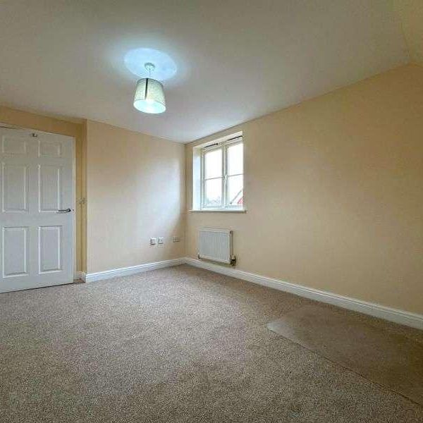 Bridle Court, Gloucester, GL2 - Photo 1