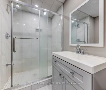 Detached Home For Lease | E8463814 - Photo 4