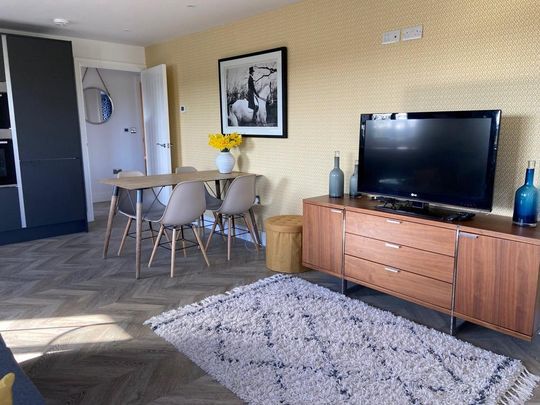 2 bedroom apartment to rent - Photo 1