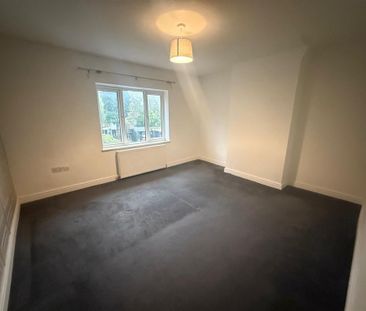 Norfolk Road, Bircotes, DONCASTER - Photo 4