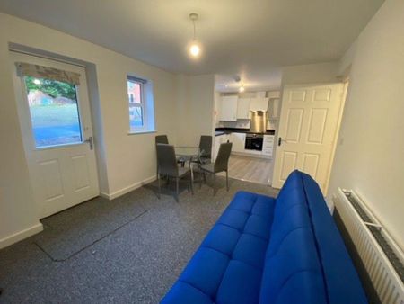 2 bedroom house to rent - Photo 2