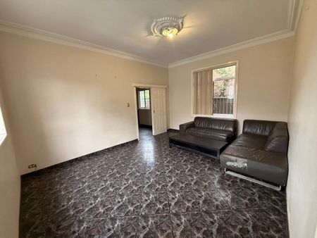 75 Mona Street, 2144, Auburn Nsw - Photo 2