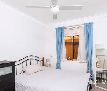 Lovely Renovated Home in Quiet Street - Photo 4