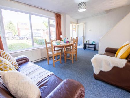 3 bedroom house to rent - Photo 2