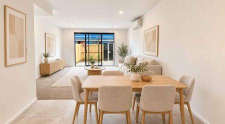 Worcester Street Townhouse - Photo 2