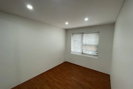 Beautiful Two-Bedroom Unit in a Prime Location - Photo 4