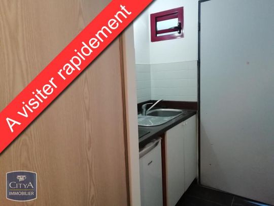 Location Appartement 1 pièce 27m² LE TAMPON 97430 - Photo 1