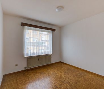 VERZORGD APPARTEMENT MET 3 SLAAPKAMERS, RUIM TERRAS EN AUTOSTAANPLA... - Foto 5