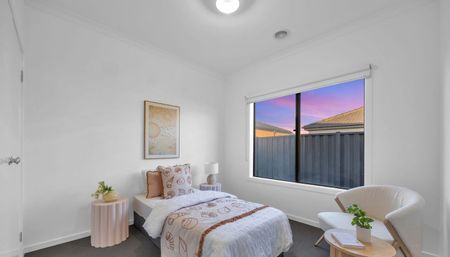 Beautiful Home in a Great Location! - Photo 4