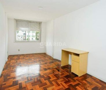 Apartamento com sacada e 2 dormitórios, para alugar no bairro Petró... - Photo 3