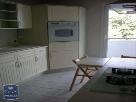 Appartement à louer 3 pièces 69m² - Photo 2