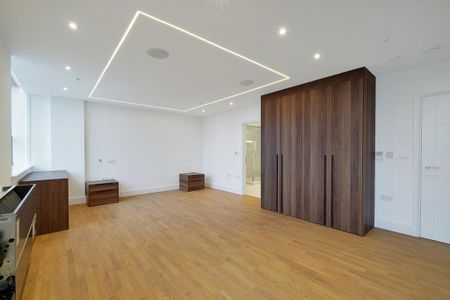 3 bedroom flat to rent - Photo 4