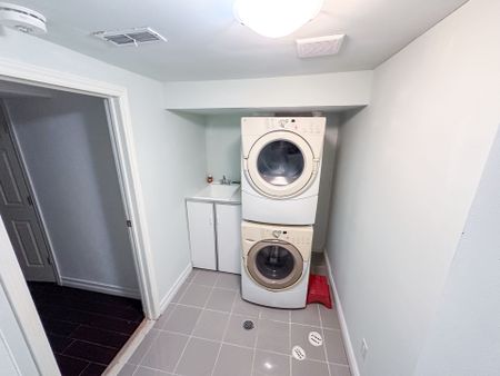 For Lease - 18 Balmano Road Unit# Basement, Markham, Ontario - Photo 2