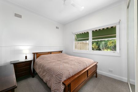 8 Bridge Street, Cessnock NSW 2325 - House For Rent | Domain - Photo 4