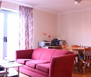 1 Bed - Quayside Drive - Photo 1