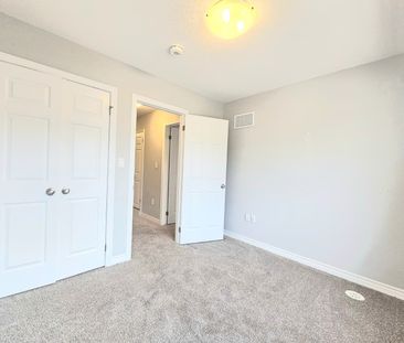 For Lease - 76 Lomond Lane, Kitchener, Ontario - Photo 6