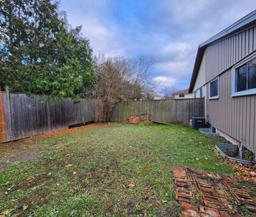 For Lease - 5 CALCOTT Court Unit# LOWER, Thorold, Ontario - Photo 1