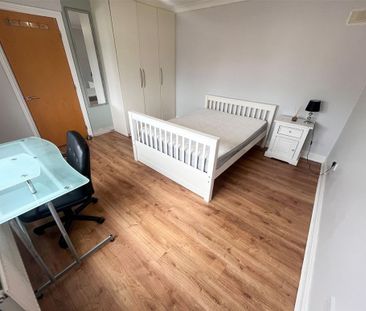 Hunters Court, Hunters Wood, Ballycullen, Dublin 24 - Photo 2