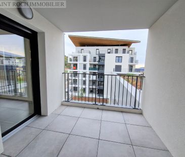 Location Appartement 2 pièces 40m² NICE 06000 - Photo 2