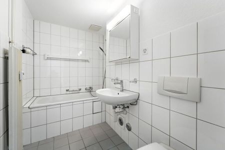 RUHIGES ZUHAUSE IN RIEHEN - Photo 4