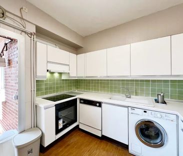 Calle Pedro Heredia, Madrid, Community of Madrid 28028 - Photo 4