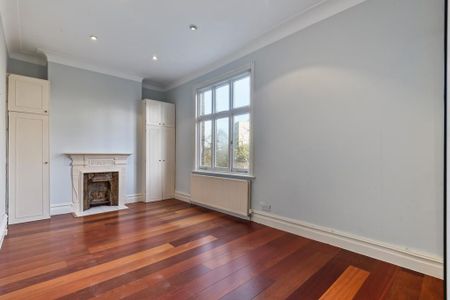 3 bedroom flat to rent - Photo 3