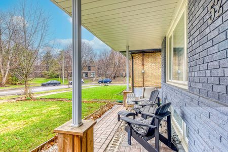 For Lease - 52 Decarie Circle, Toronto, Ontario - Photo 4