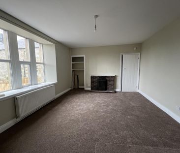 2 bedroom end of terrace house to rent - Photo 1