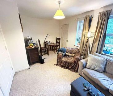 Poplar Close, Bracknell, Berkshire, RG12 - Photo 1