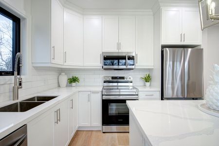 For Lease - 312 Forman Avenue, Stratford, Ontario - Photo 4