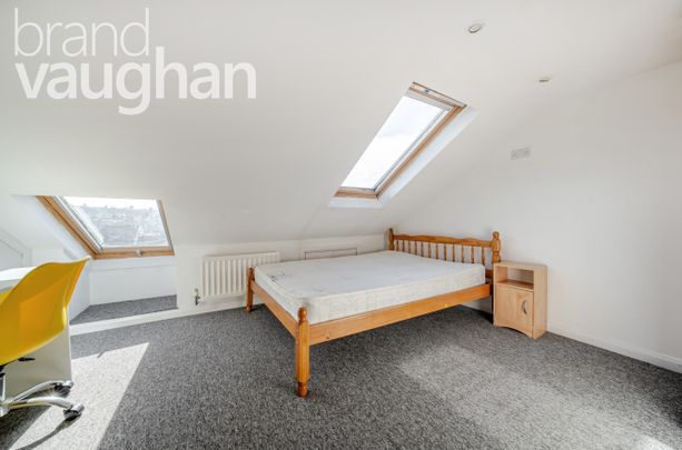 6 bedroom house to rent - Photo 1