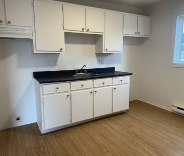 BEAU 3 1/2|INTERNET- ÉLECTRICITÉ- CHAUDE - Photo 2