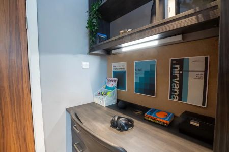 Deluxe 2 Bed Apartment - Photo 3