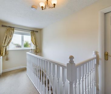 Pinkers Mead Emersons Green, Bristol - 4 bedrooms Property for lettings - Chasebuchanan - Photo 1