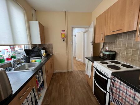 40 Wellesley Avenue, Belfast, BT9 6DG - Photo 3